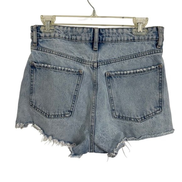 High-Waisted Distressed Button Up Denim Shorts Frayed Hem Zara Size 6 Beach - Picture 2 of 7